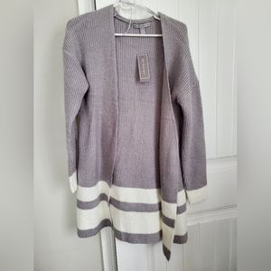 Grey cardigan